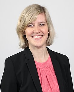 Frau  Anne Kosubek, M.A.